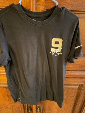Nike Black Tee New Orleans Saints Stats Drew Brees with Gold '9' Graphic